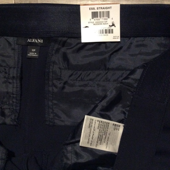 ALFANI NWT Modern Navy size 12P Straight leg pants - Picture 4 of 7
